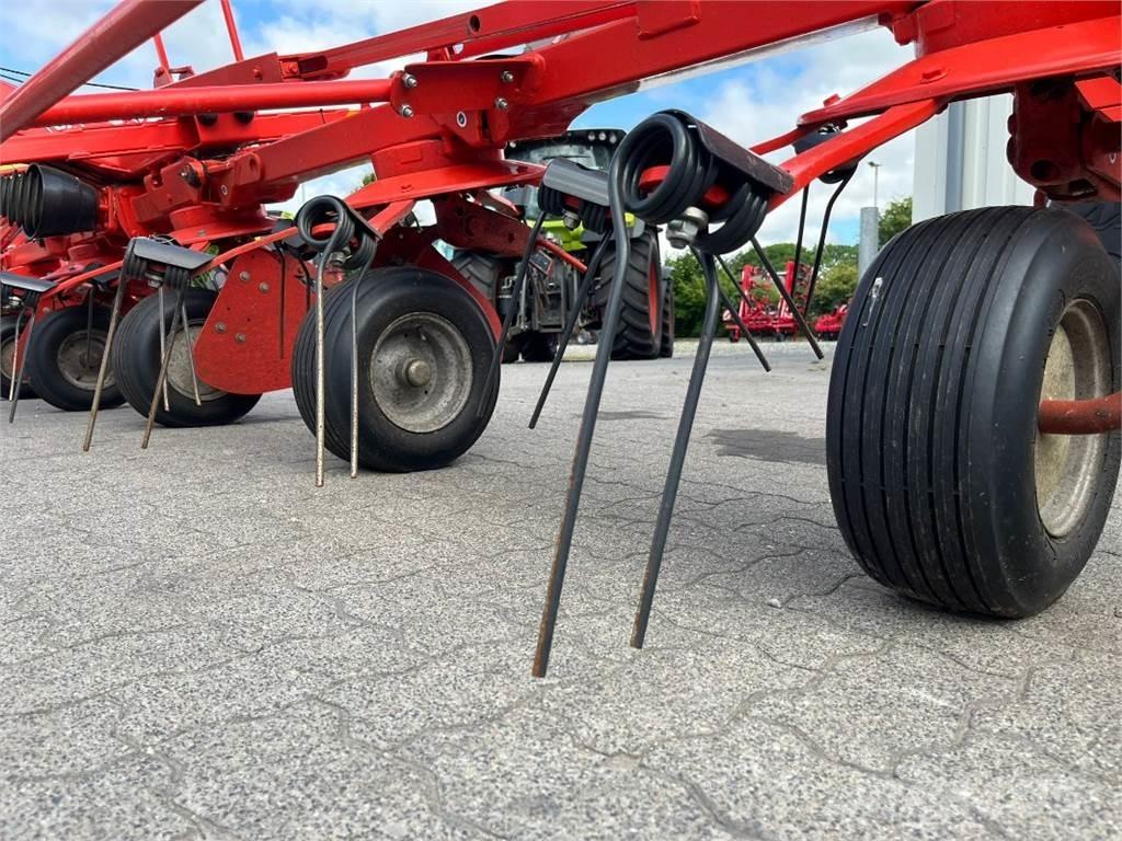 Kuhn GF6502 Kreiselheuer/-wender