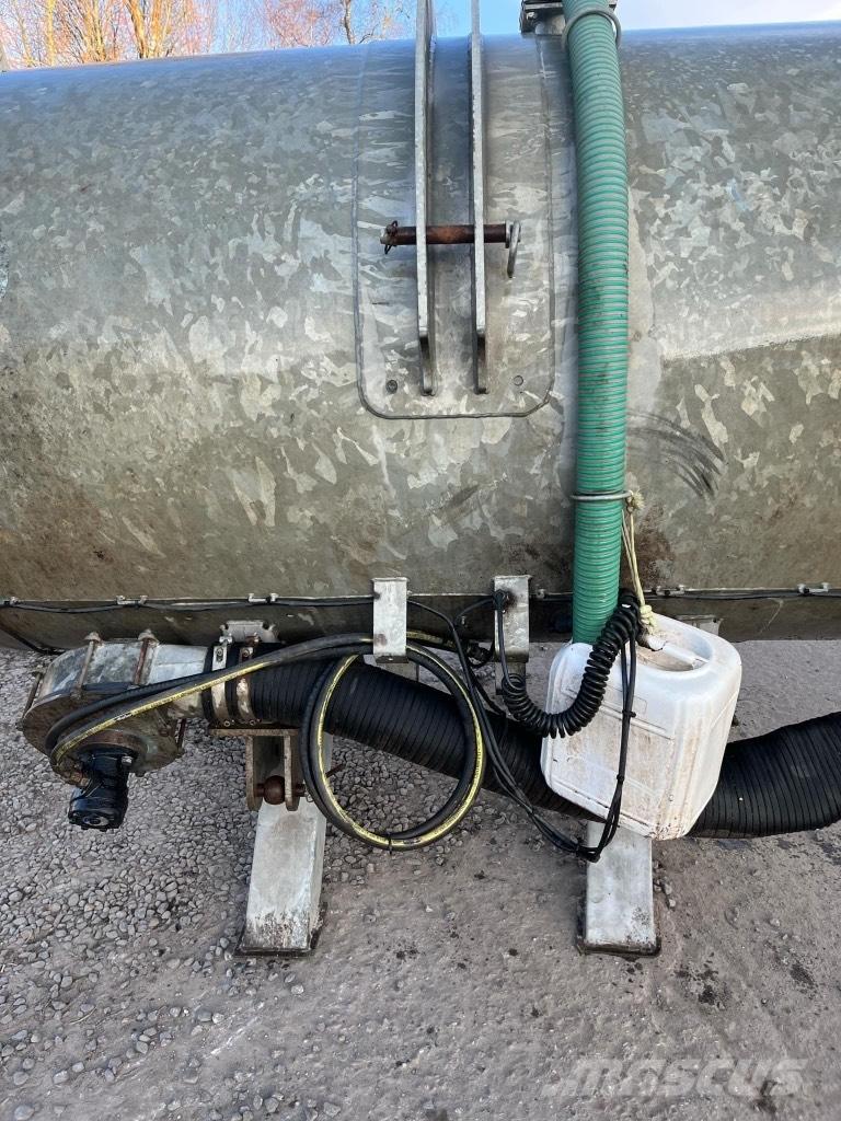 Gøma Fronttank Gülletankwagen