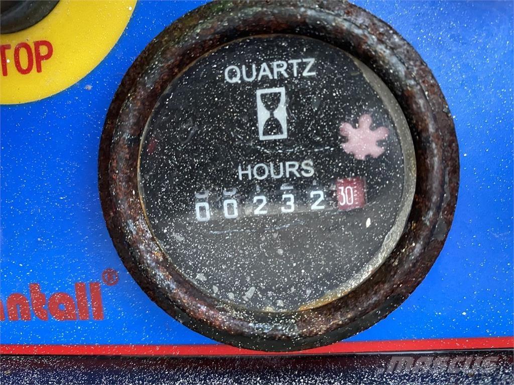 Mantall XE140W Scheren-Arbeitsbühnen