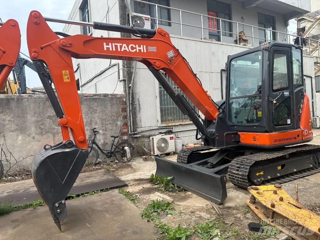 Hitachi ZX68USR-5A Minibagger < 7t