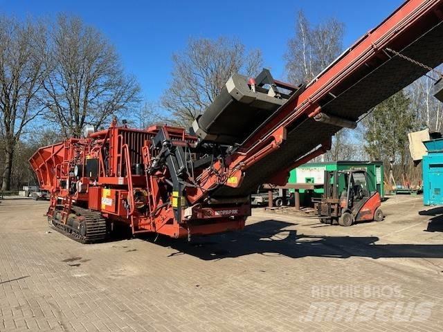 Morbark 6400XT Schredder