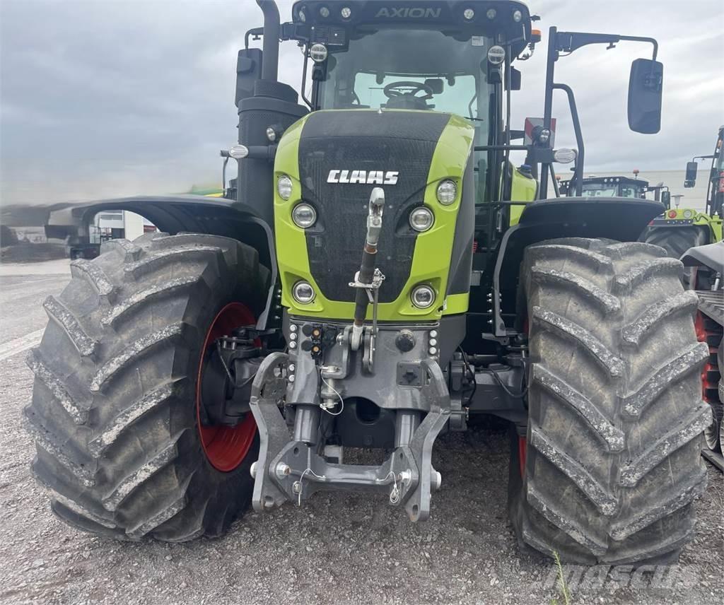CLAAS AXION 960 TT Traktoren
