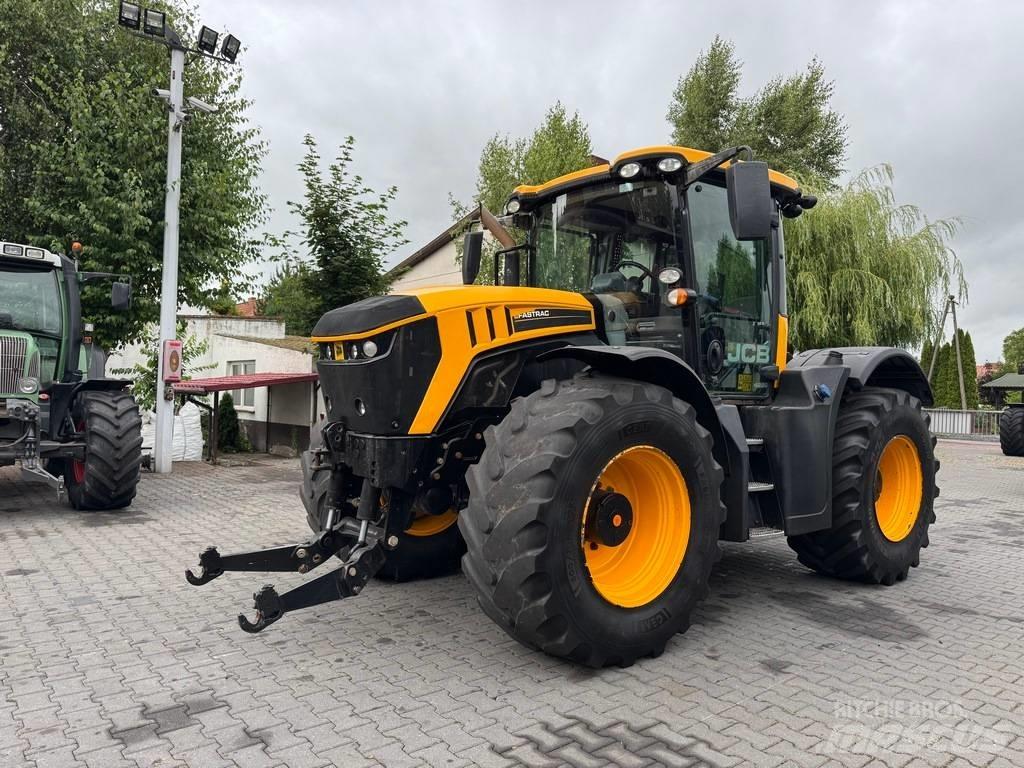 JCB FASTRAC 4220 Traktoren