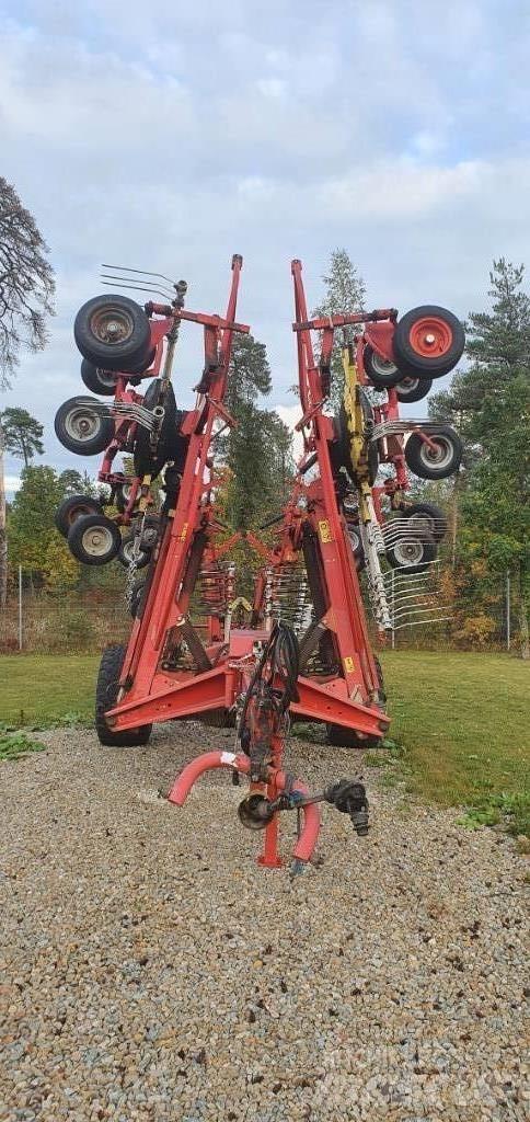 Pöttinger TOP 1251A Kreiselheuer/-wender