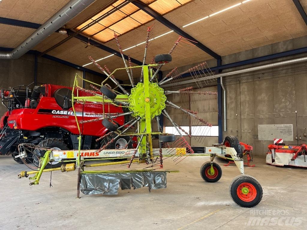 CLAAS Liner 880 L Kreiselheuer/-wender