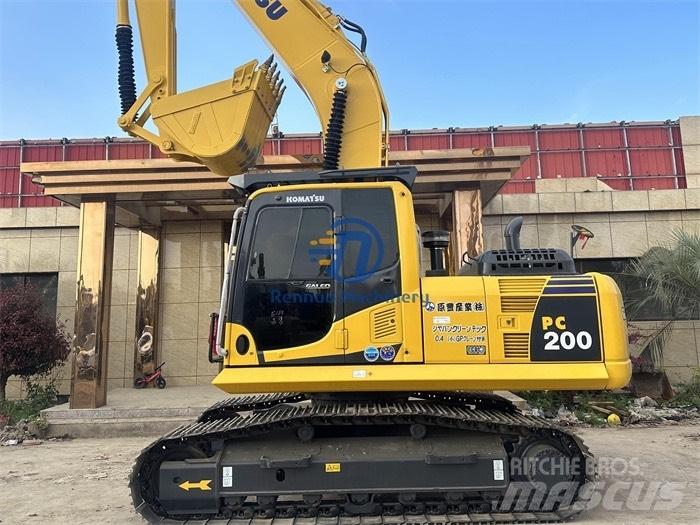 Komatsu PC200-8MO Raupenbagger