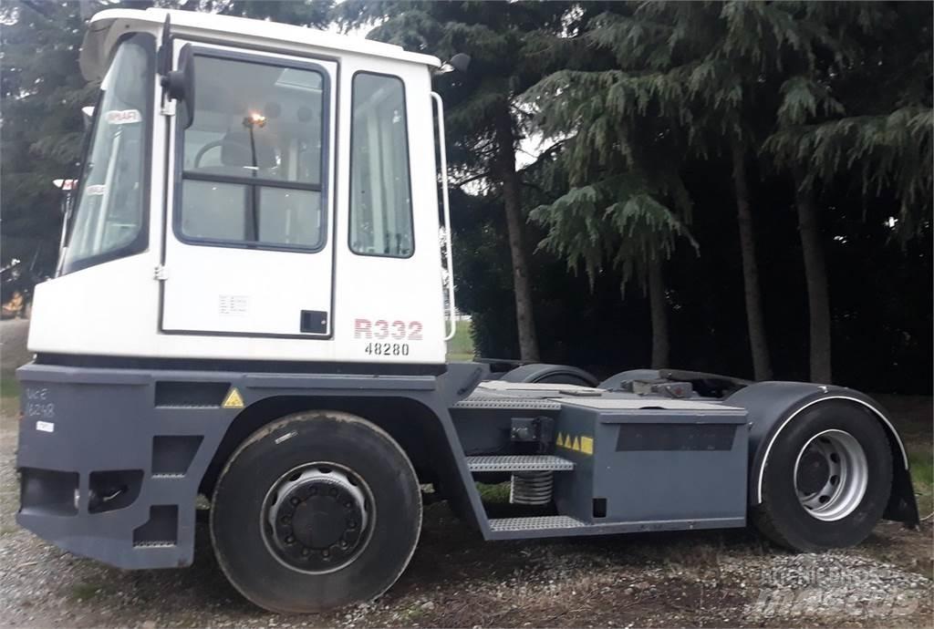  R332-4x4 Terminalzugmaschinen