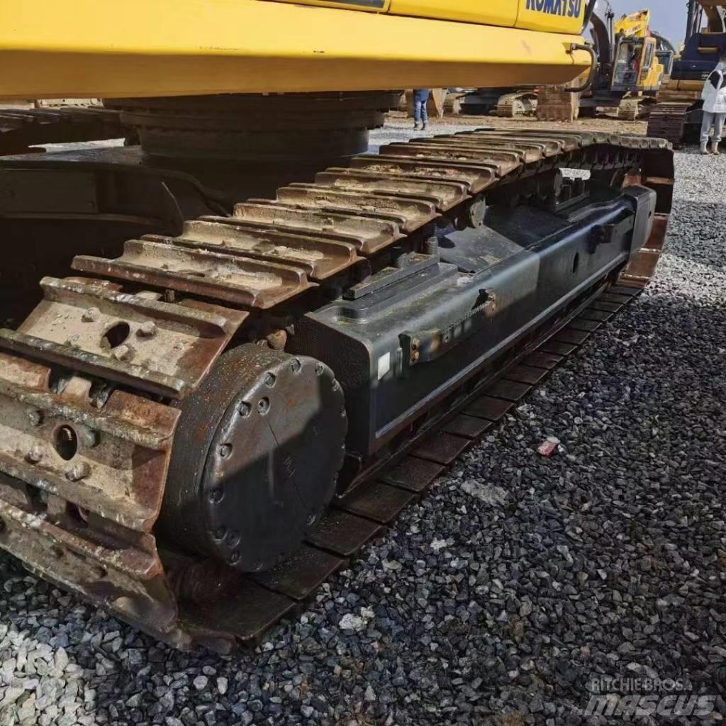 Komatsu 450LC-8 Raupenbagger