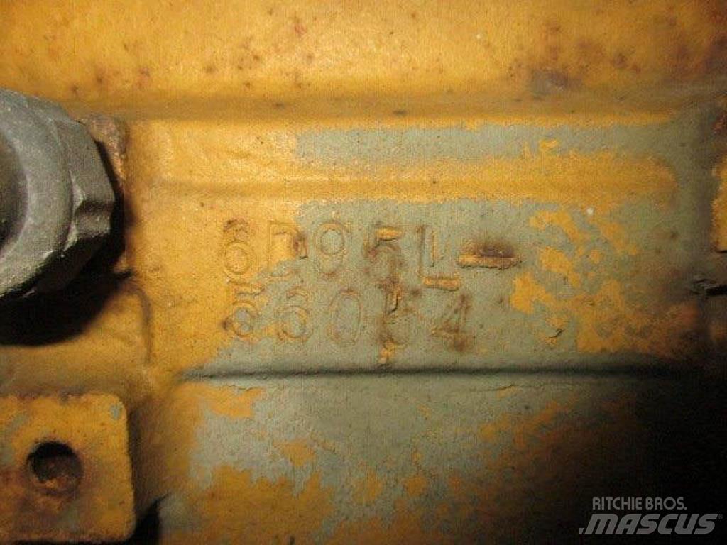 Komatsu WA100-1 Radlader
