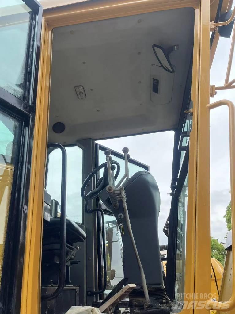 CAT 140 H Grader