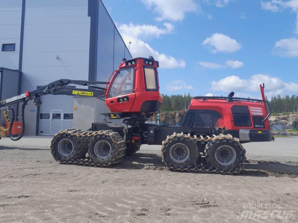 Komatsu 901 XC Harvester