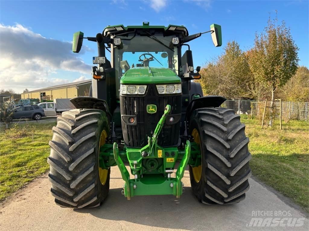 John Deere 7R330 Traktoren