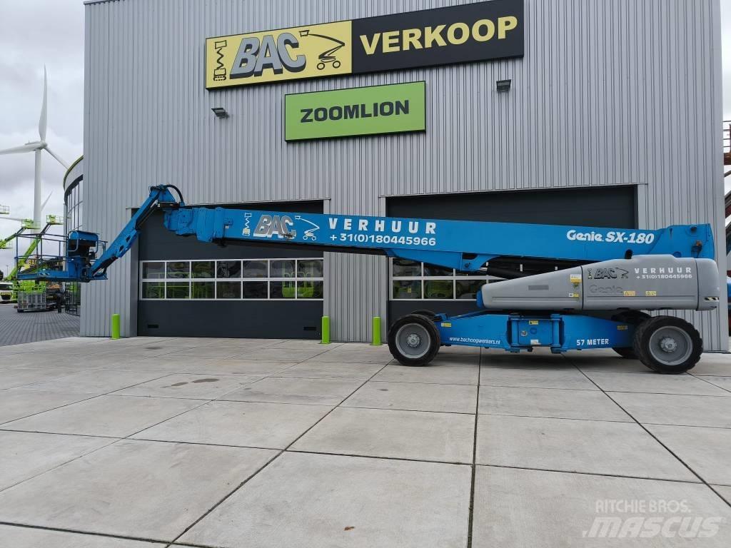 Genie SX 180 Teleskopbühnen