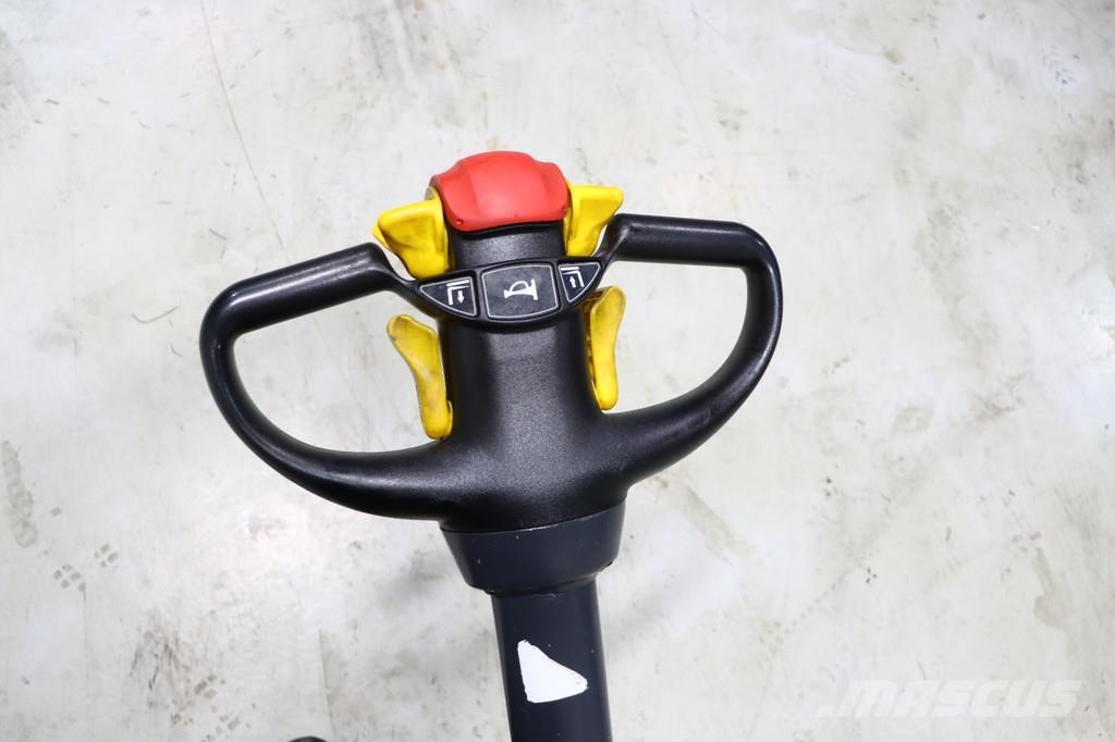 Komatsu CNI 14 Deichselstapler