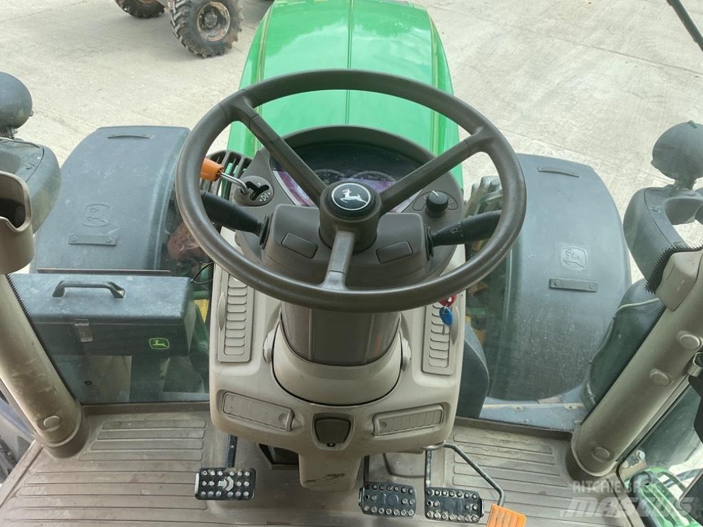 John Deere 6145 R Traktoren