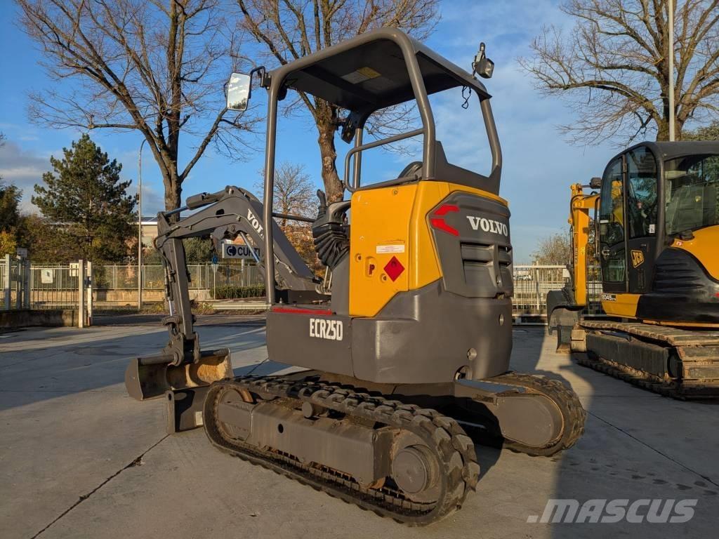 Volvo ECR 25 D Minibagger < 7t