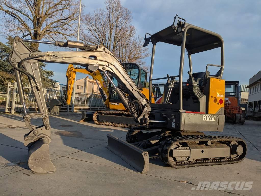 Volvo ECR 25 D Minibagger < 7t