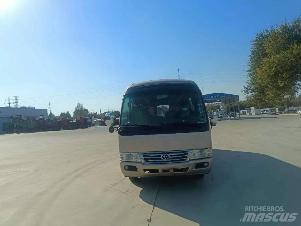 Toyota Coaster Bus Minibusse