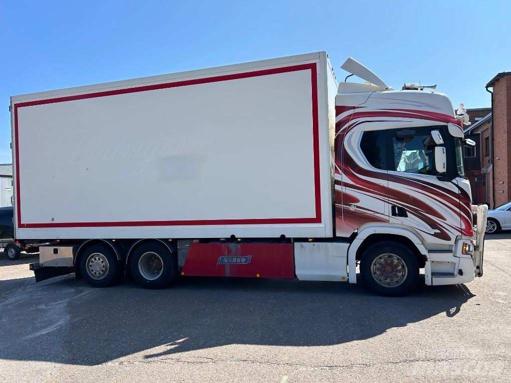 Scania R 650 6x2 Kofferaufbau
