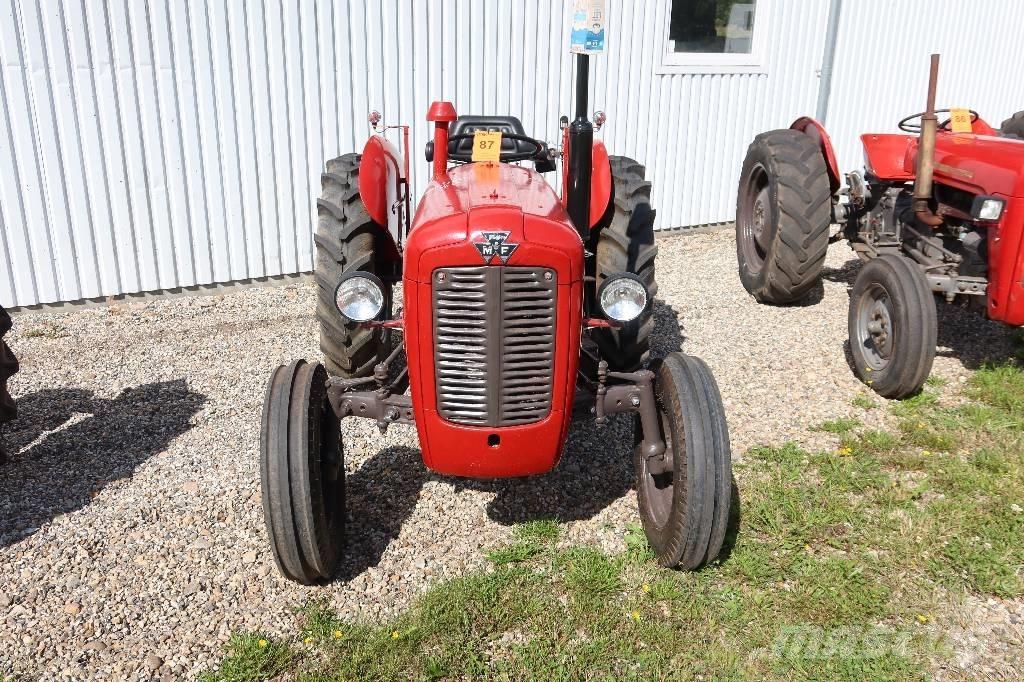 Massey Ferguson 35 Traktoren