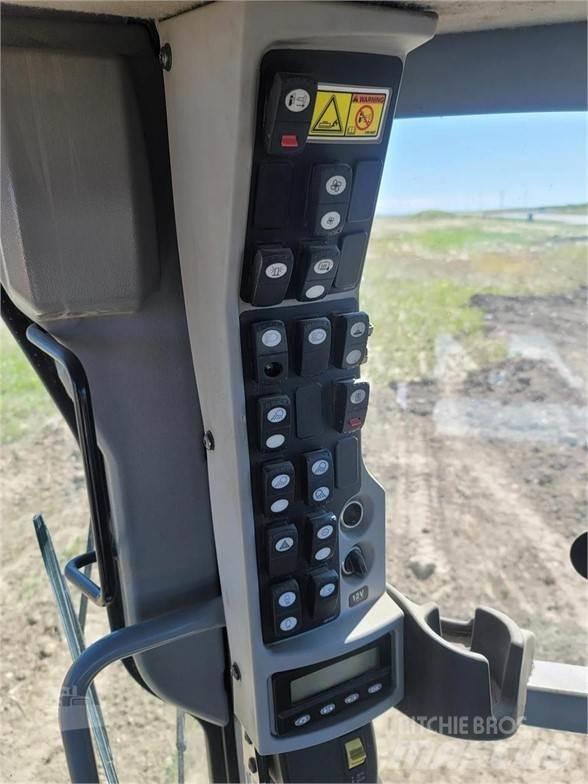 CAT 14M Grader