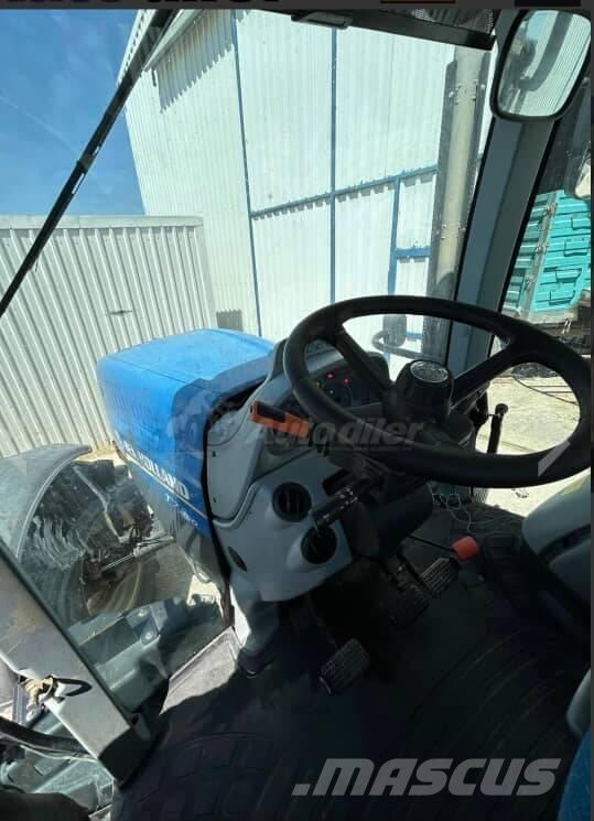 New Holland T7250 Traktoren