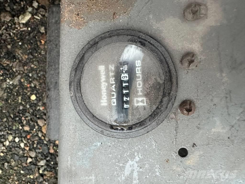 SkyJack SJ III 4626 Scheren-Arbeitsbühnen