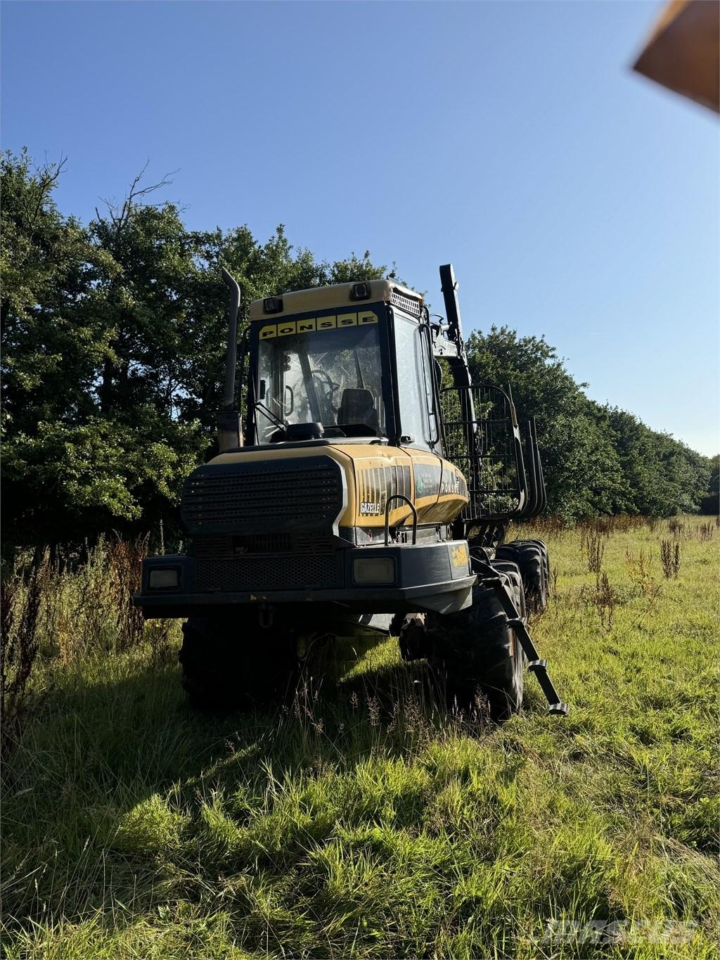 Ponsse Gazelle Forwarder