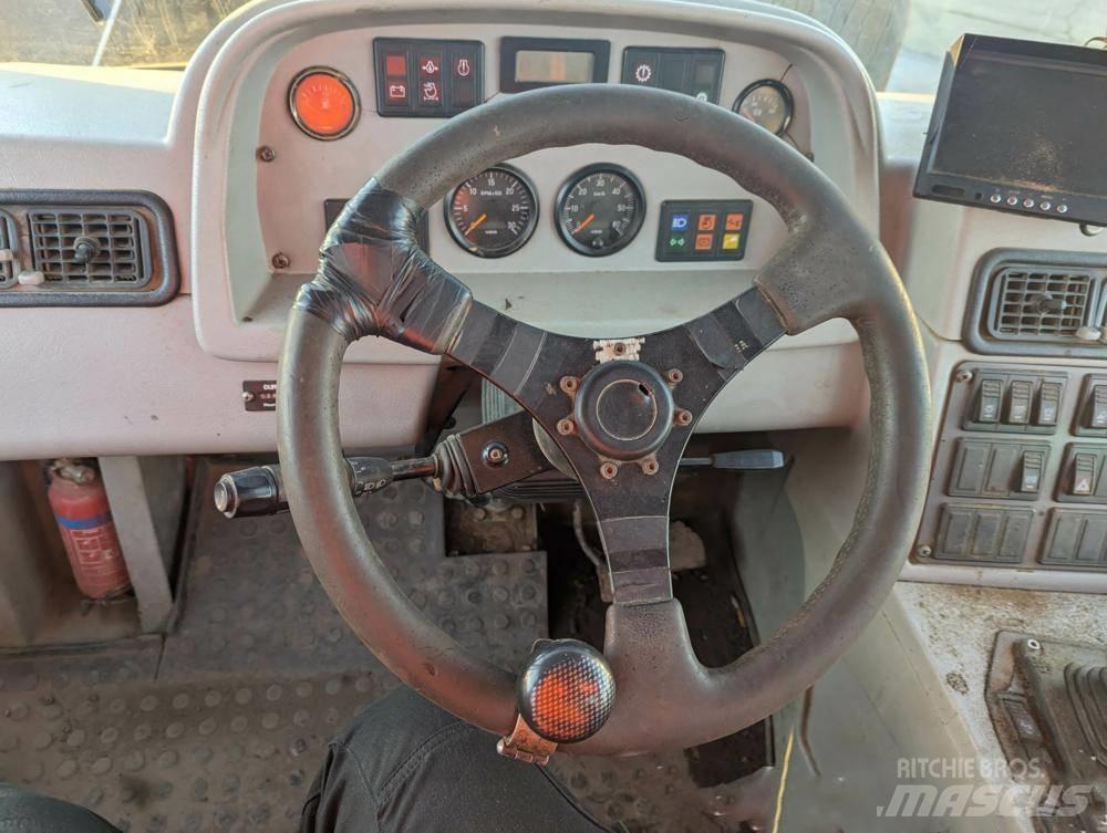 Doosan MT31 Dumper - Knickgelenk