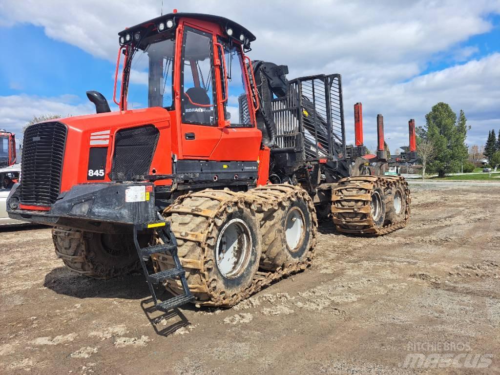 Komatsu 845 Forwarder