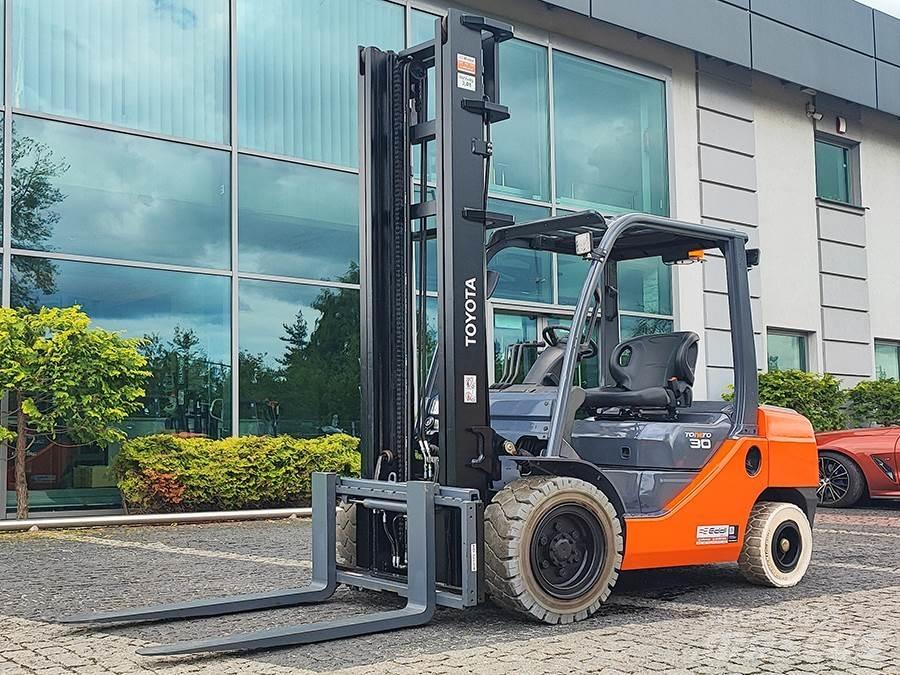 Toyota 02-8FDF30 Diesel heftrucks