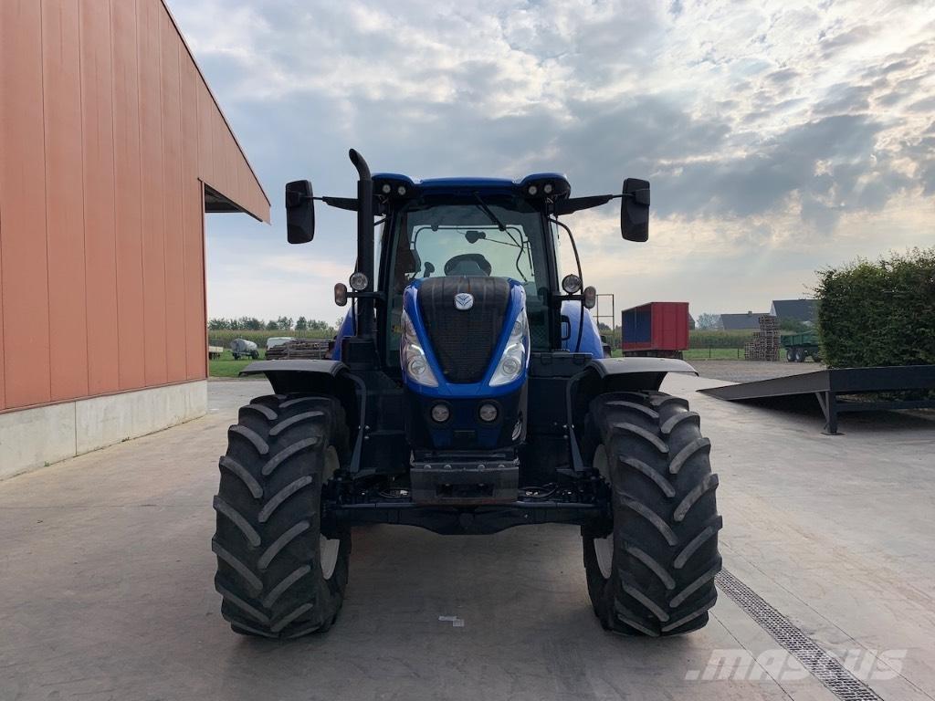 New Holland T 7.190 Traktoren