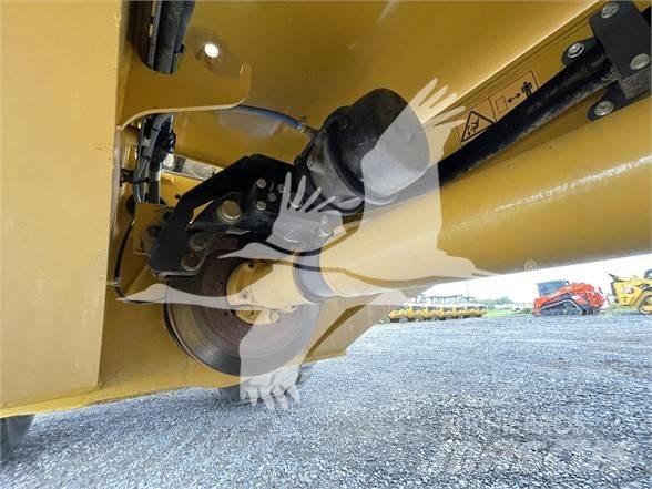 Bell B30E Dumper - Knickgelenk