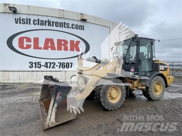 CAT 906M Radlader