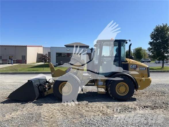 CAT 906M Radlader