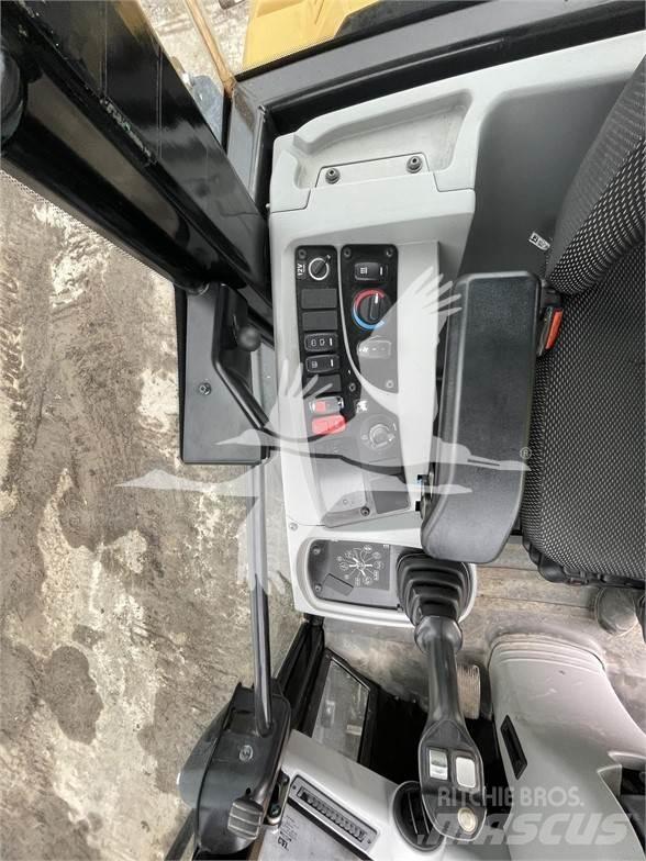 CAT 908M Radlader