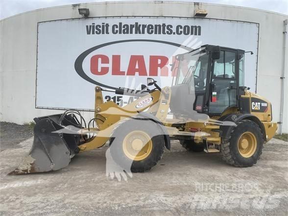 CAT 908M Radlader