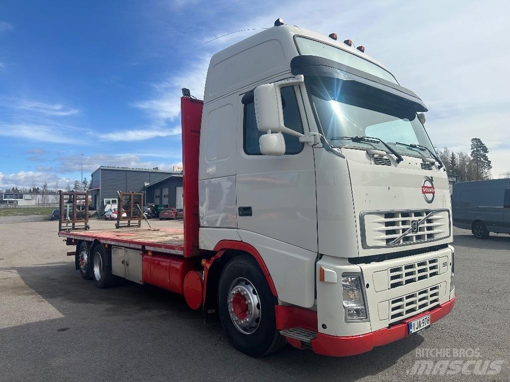 Volvo FH12 460 Pritschenwagen/Pritschenwagen mit Seitenklappe