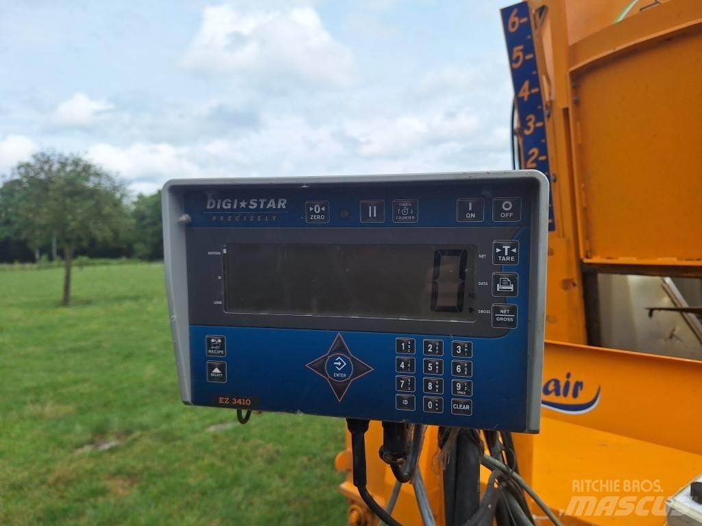 Belair Drakkar 218SB Futtermischwagen