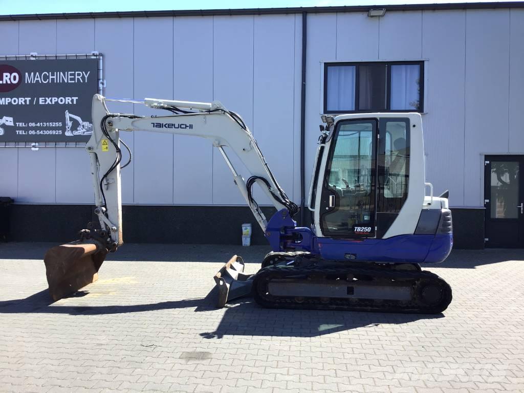 Takeuchi TB 250 Minibagger < 7t