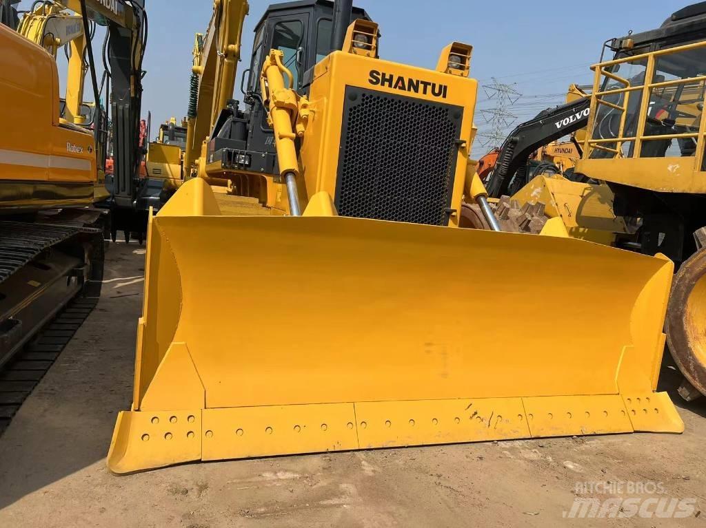 Shantui SD 22 Bulldozer