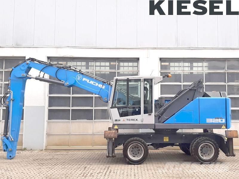 Fuchs MHL 320 F Materialumschlag