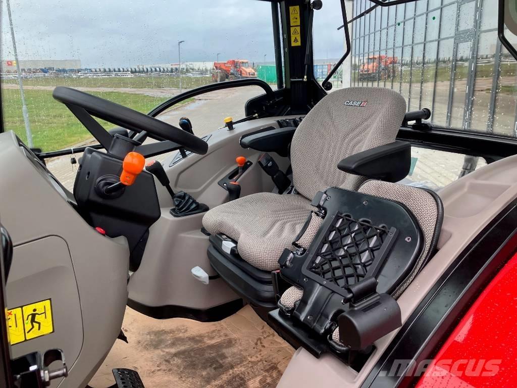 Case IH Farmall 100A Traktoren