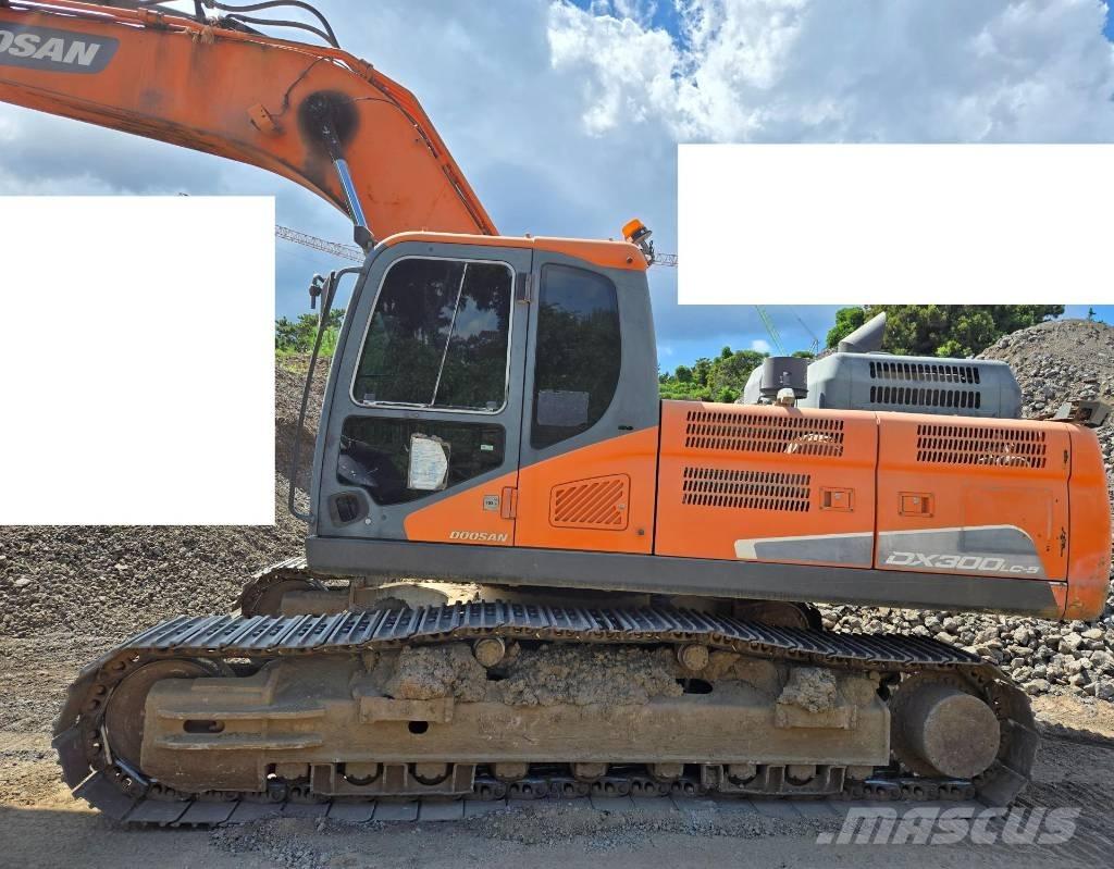 Doosan DX 300 LC-5 Raupenbagger