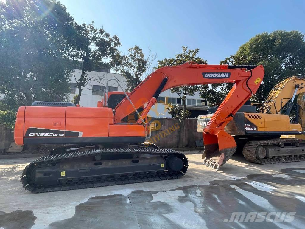 Doosan DX 225 LC Long Reach Bagger