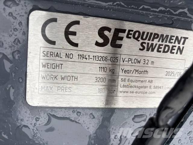 SE Equipment  Vikplog Pflüge