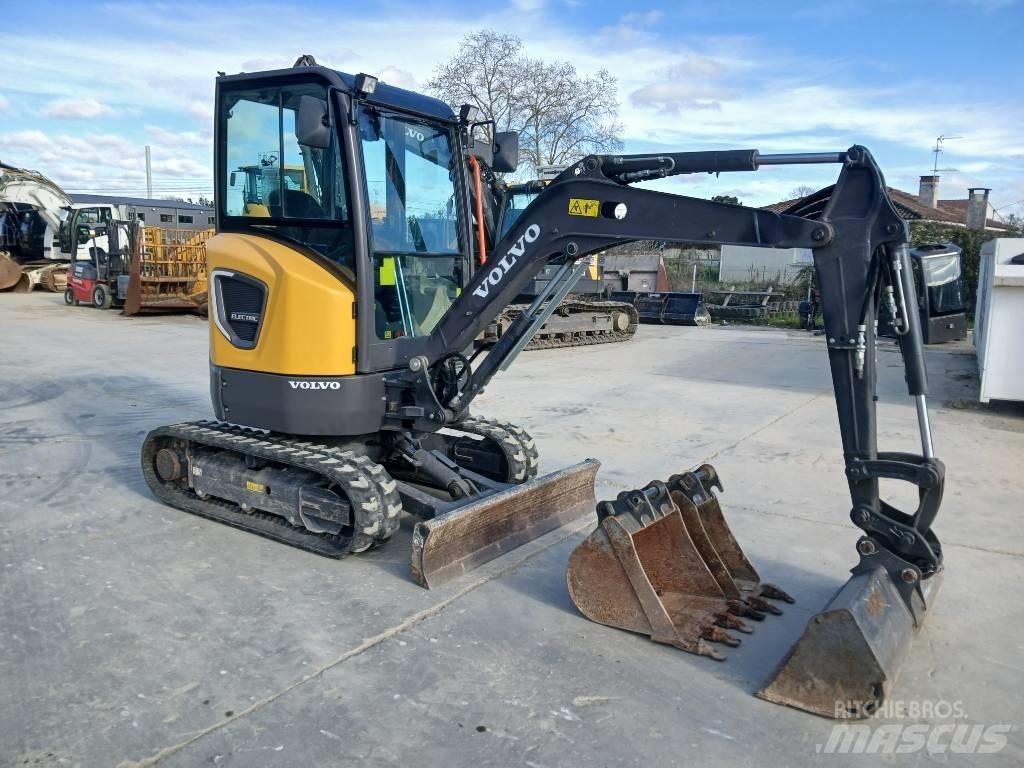 Volvo JECR25D Minibagger < 7t