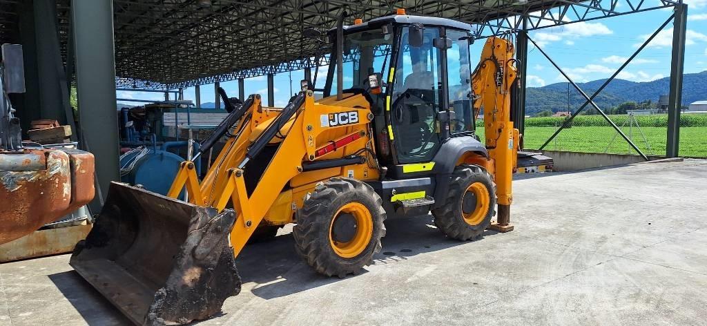 JCB 3cx compact Baggerlader