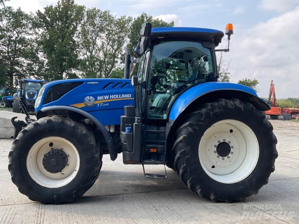 New Holland T 7.230 Traktoren