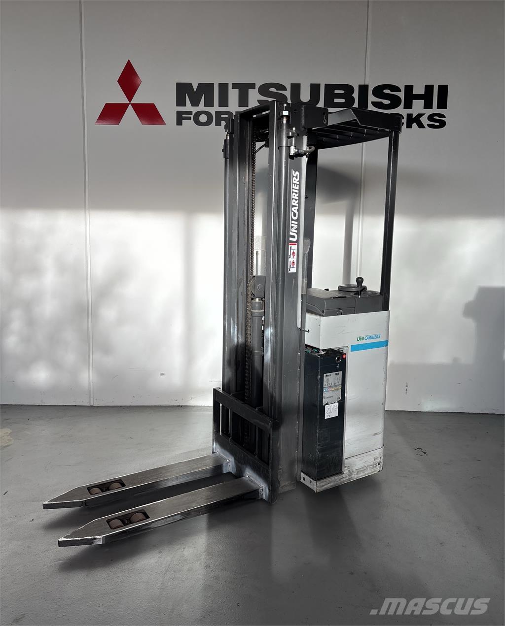 Atlet A160 Zelfrijdende stapelaars